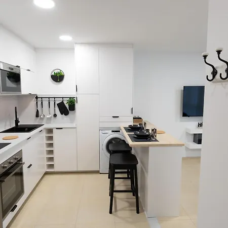 Miniloft Con Wifi En El Centro Del Pueblo *